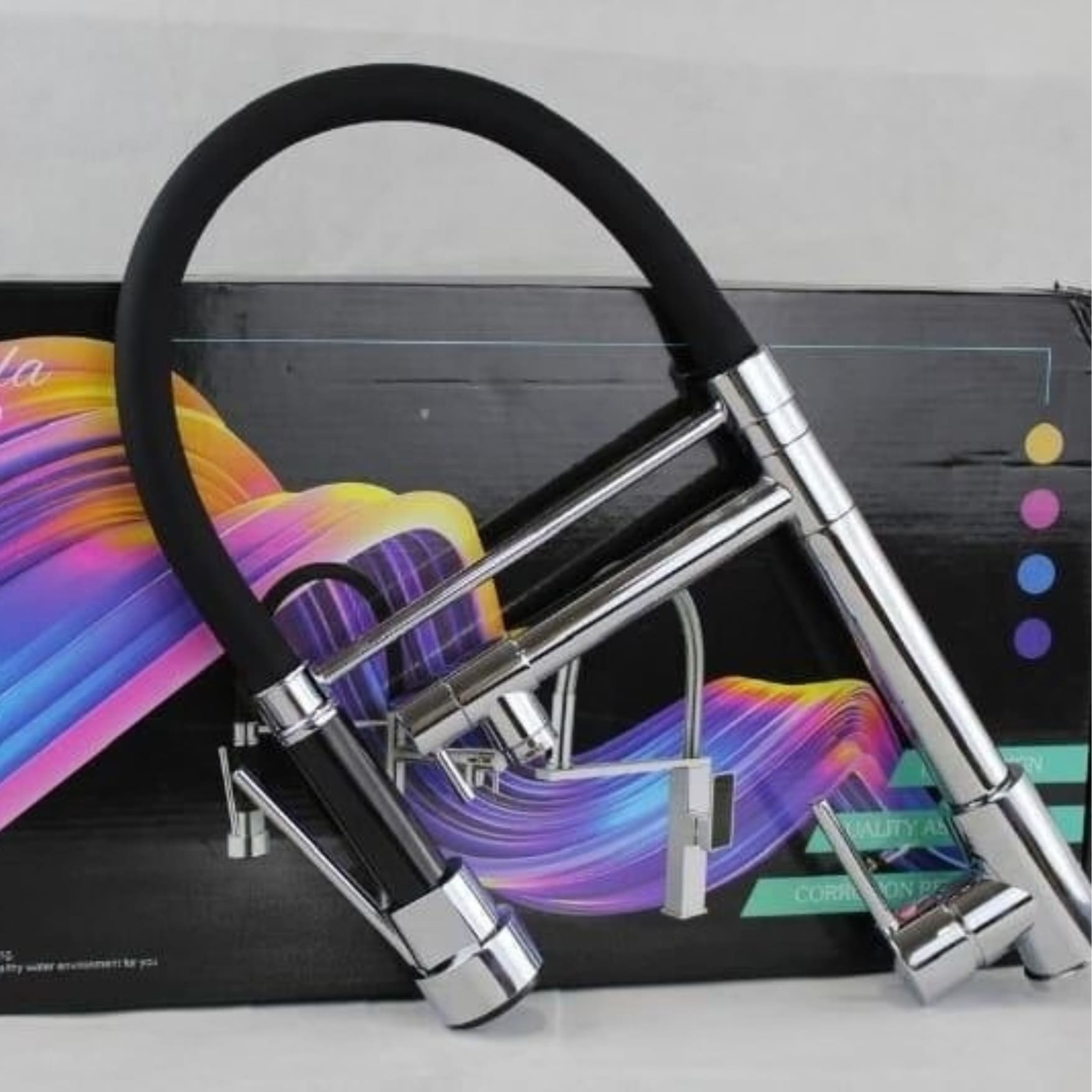 Robinet Cuisine Flexible Noir & Chrome – Design Moderne